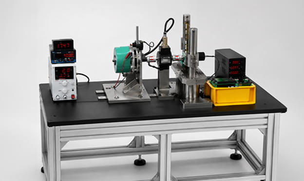 Operation durability testing equipment with motor component and digital measurement displays